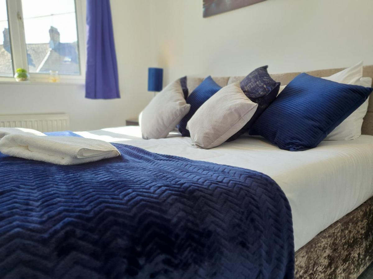 Thesiger Court Apartments - Free Private Parking - By Property Promise Cardiff Exteriör bild